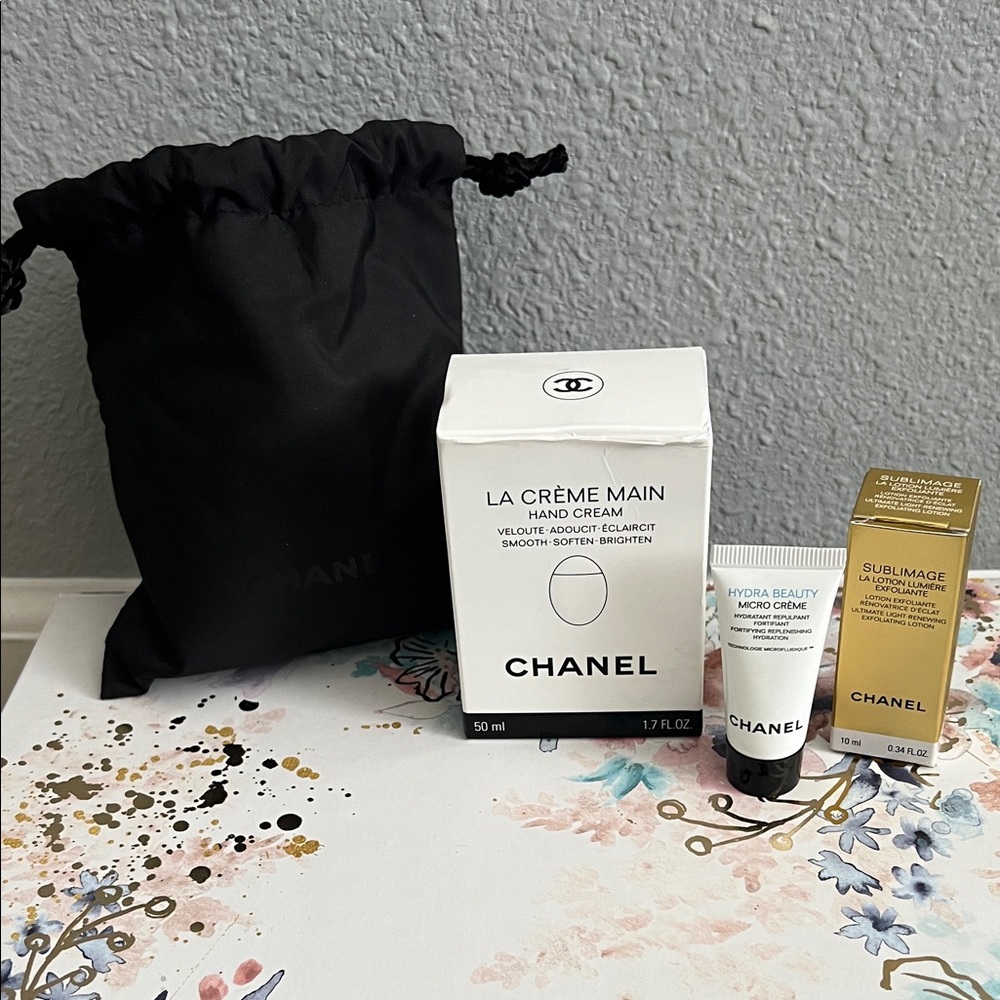 CHANEL Travel Skincare Set